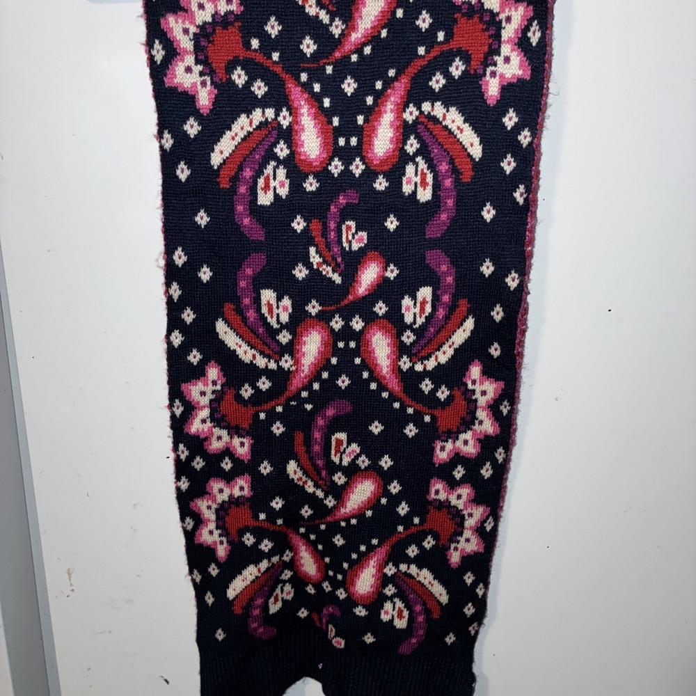 Vera Bradley Cozy Knit Scarf in Navy + Multi, Painted Paisley Pattern New Cozy